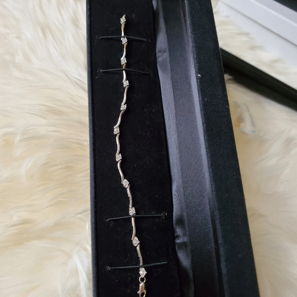 10K WG Diamond Titus Tennis Bracelet Vintage - Picture 6 of 6